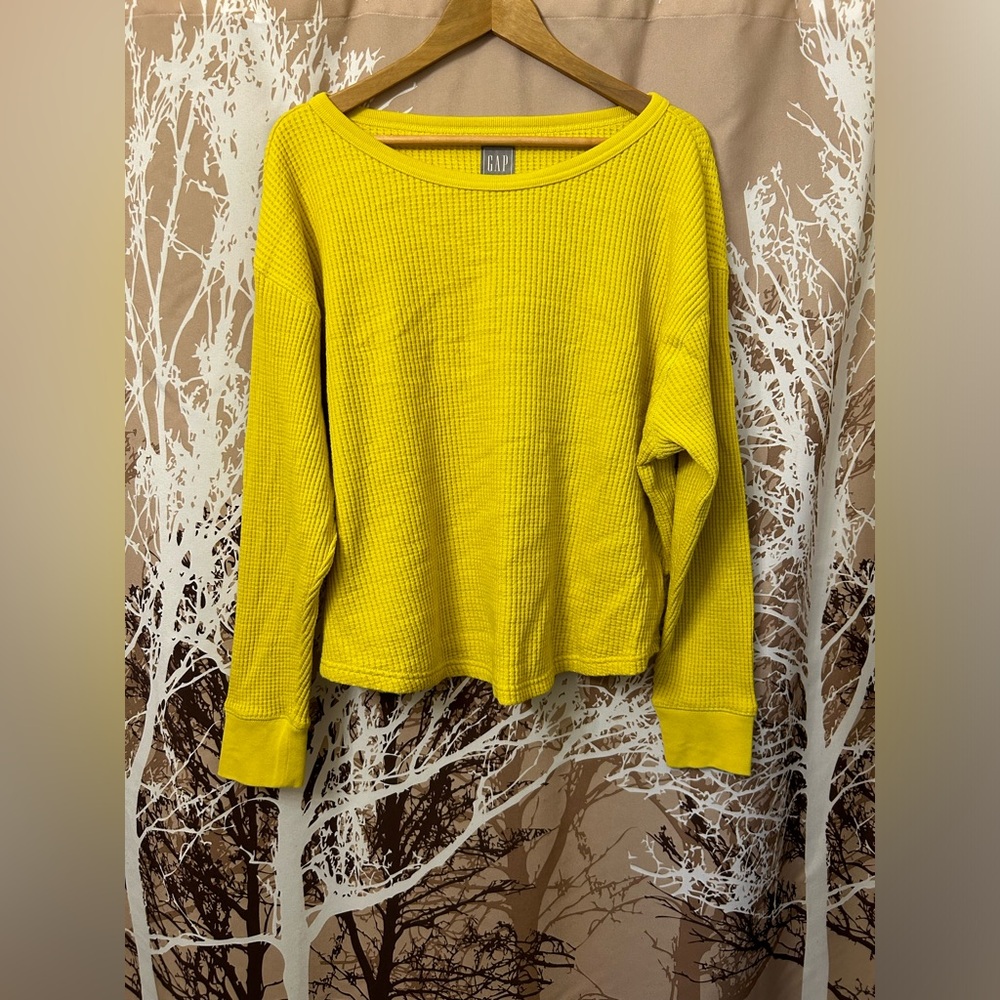 GAP XL Bright Yellow Waffle Knit Long Sleeve Shirt